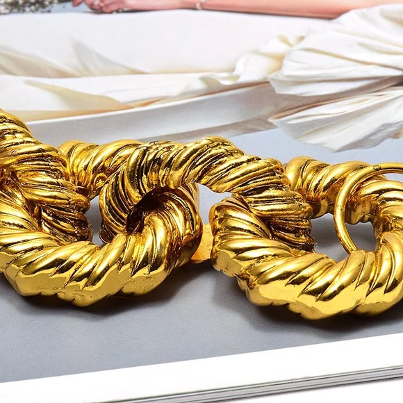 Zara Link Twist Chain Limited Edition Bracelet Antique Gold - Picture 10 of 16